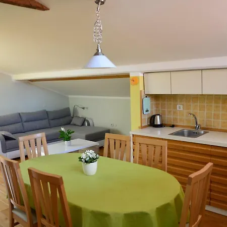 Apartamento Apartma Louis *