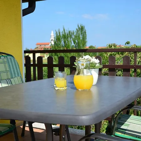 Apartment Apartma Louis *