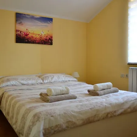 Apartment Apartma Louis *