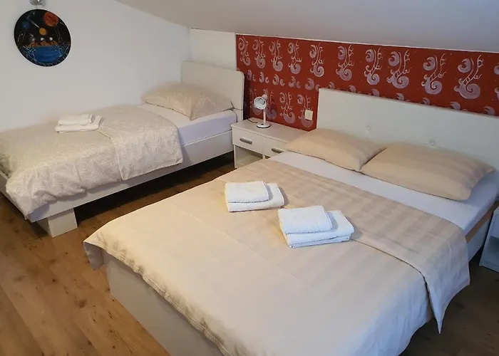 Apartment Apartma Louis Dutovlje